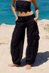 Balloon pants black hover